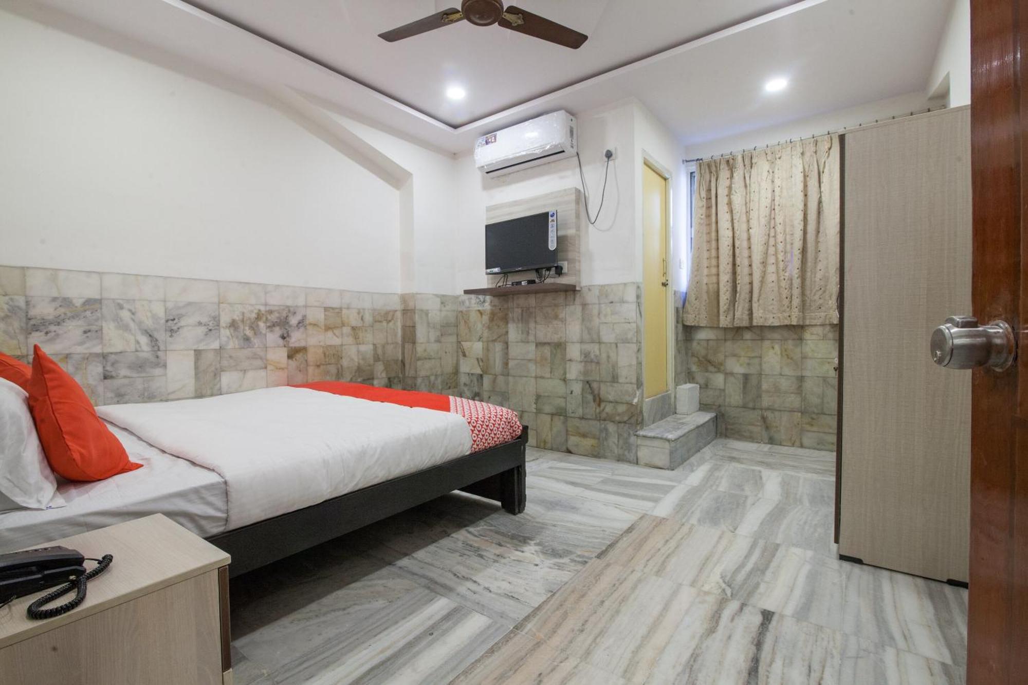 Secundurabad Super Hotel O Holiday Rani Gunj Opp Punjab National Bank מראה חיצוני תמונה