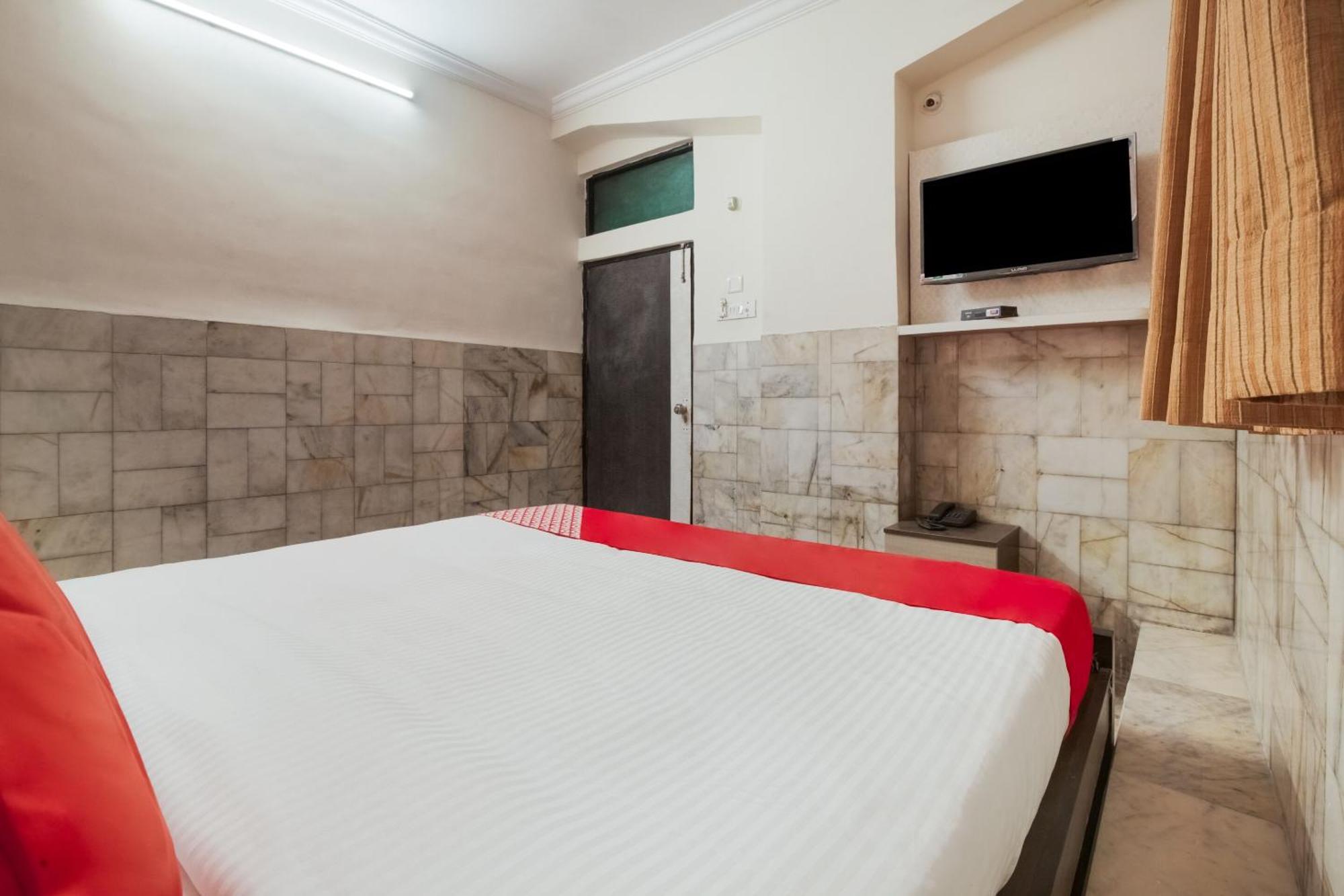 Secundurabad Super Hotel O Holiday Rani Gunj Opp Punjab National Bank מראה חיצוני תמונה